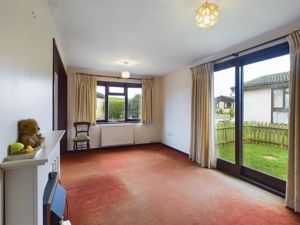 Sitting Room- click for photo gallery